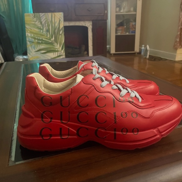 Red Gucci Rython - Picture 2 of 5